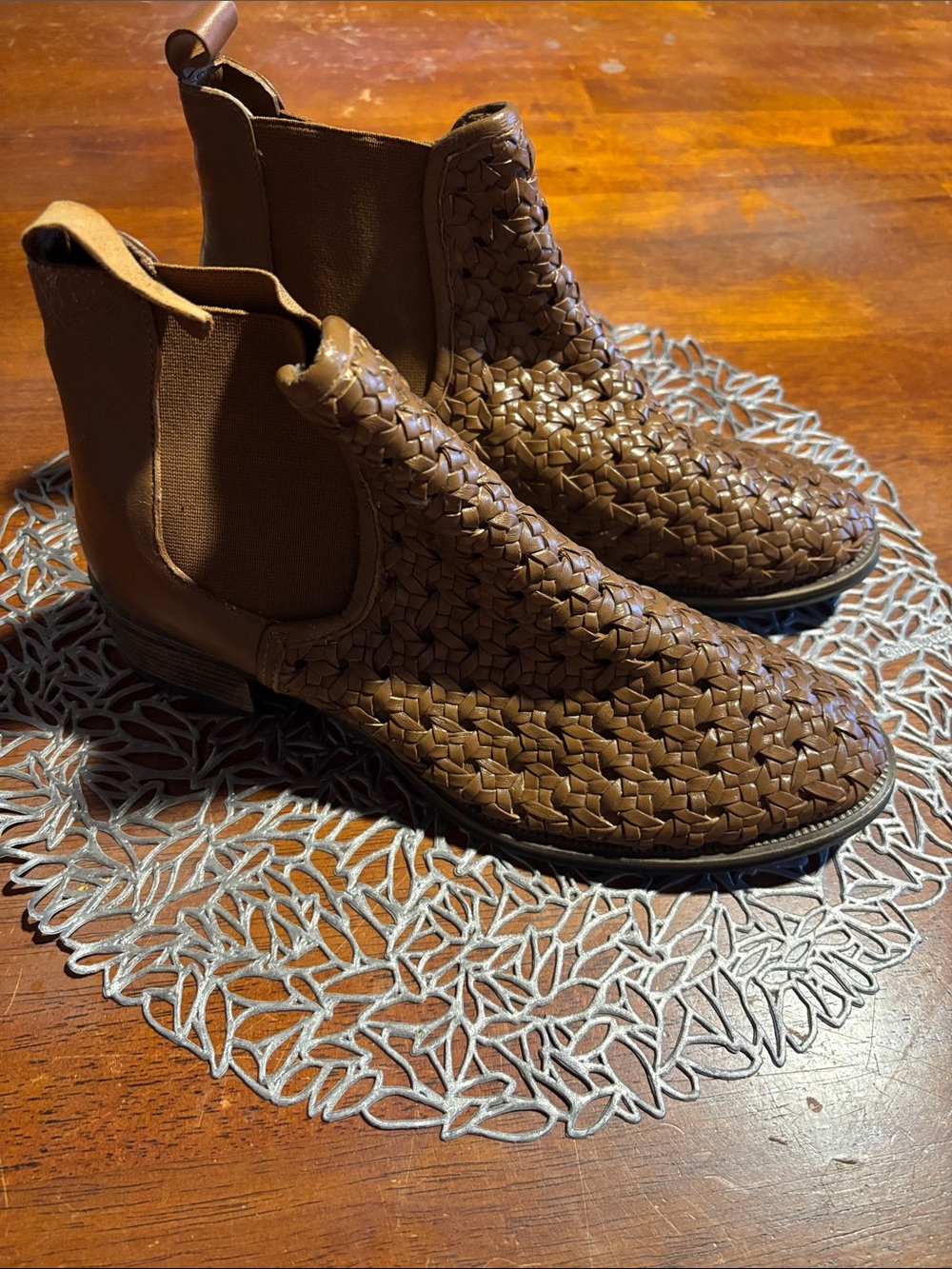 Women’s Woven Leather Chelsea Boots - Tan Brown